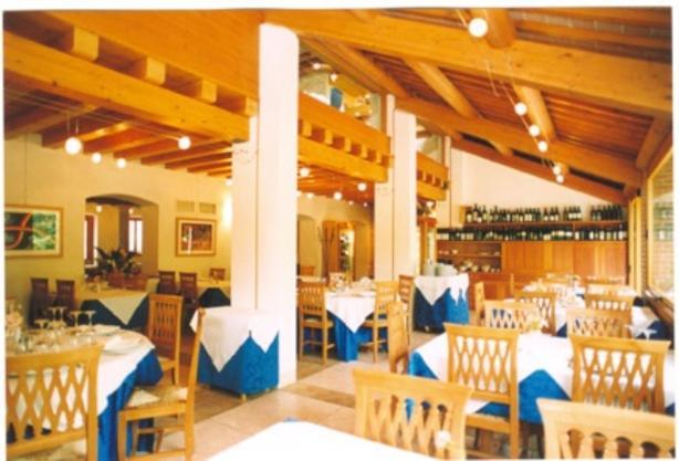 Hotel Ristorante La Casona Фельтре Экстерьер фото